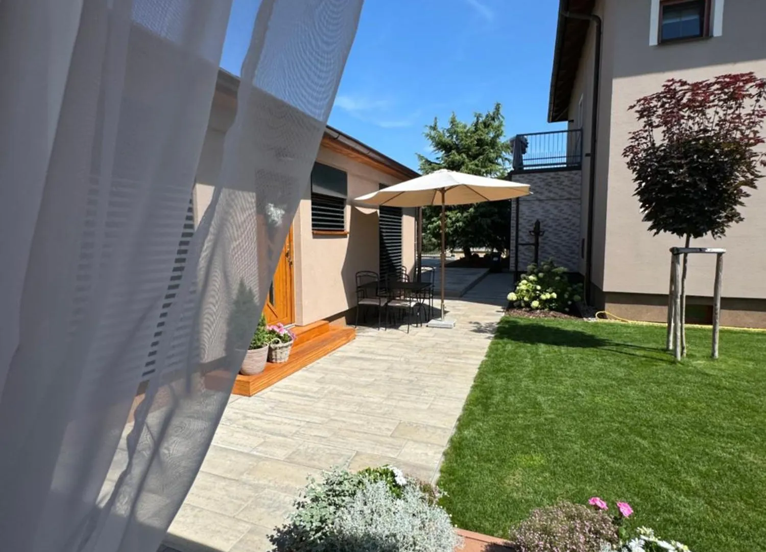 Apartman Kvetinova Zahrada 布拉格 度假居