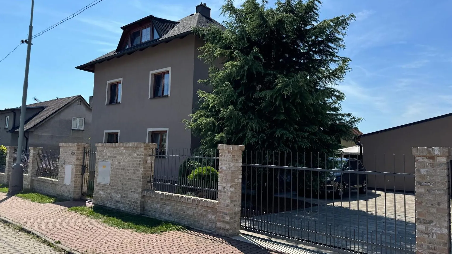 度假居 Apartman Kvetinova Zahrada 布拉格